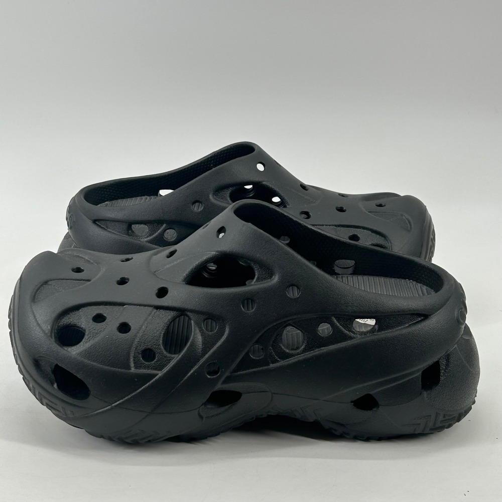 Crocs Echo Clog Womens 9 Black Sculpted LiteRide Comfort NWT Streetwear Shoes